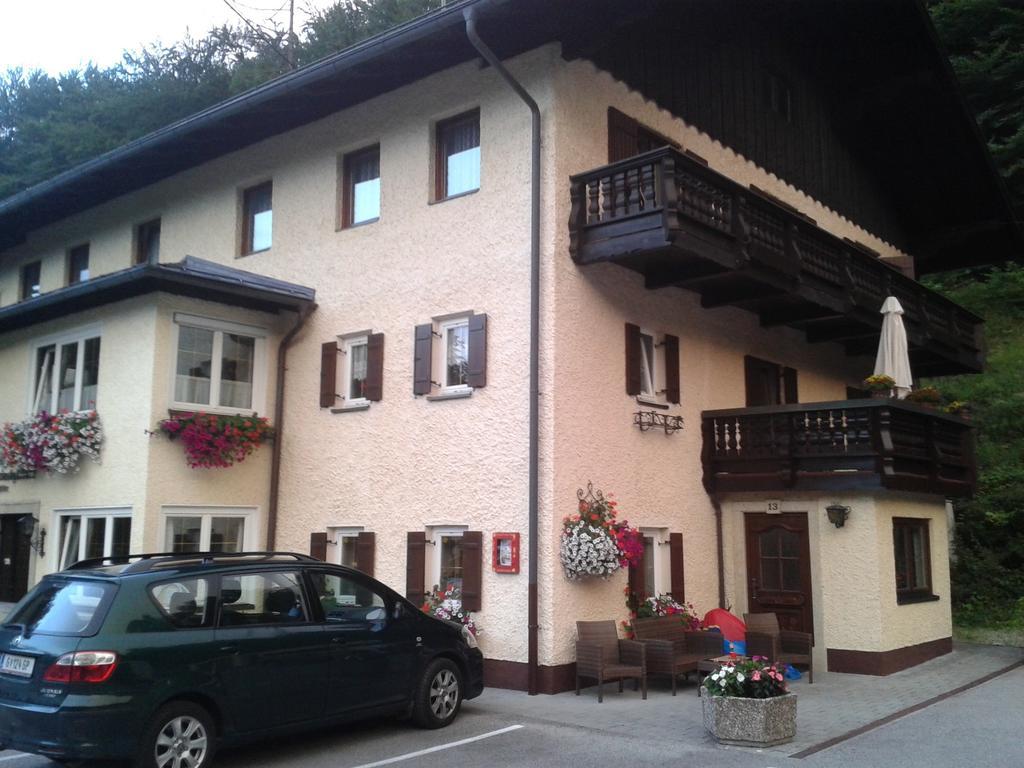 Haus Chorinskyklause Apartamento Bad Goisern Exterior foto